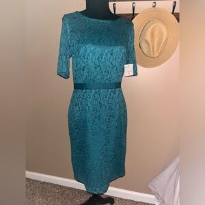 Danny & Nicole Dress Size 6
